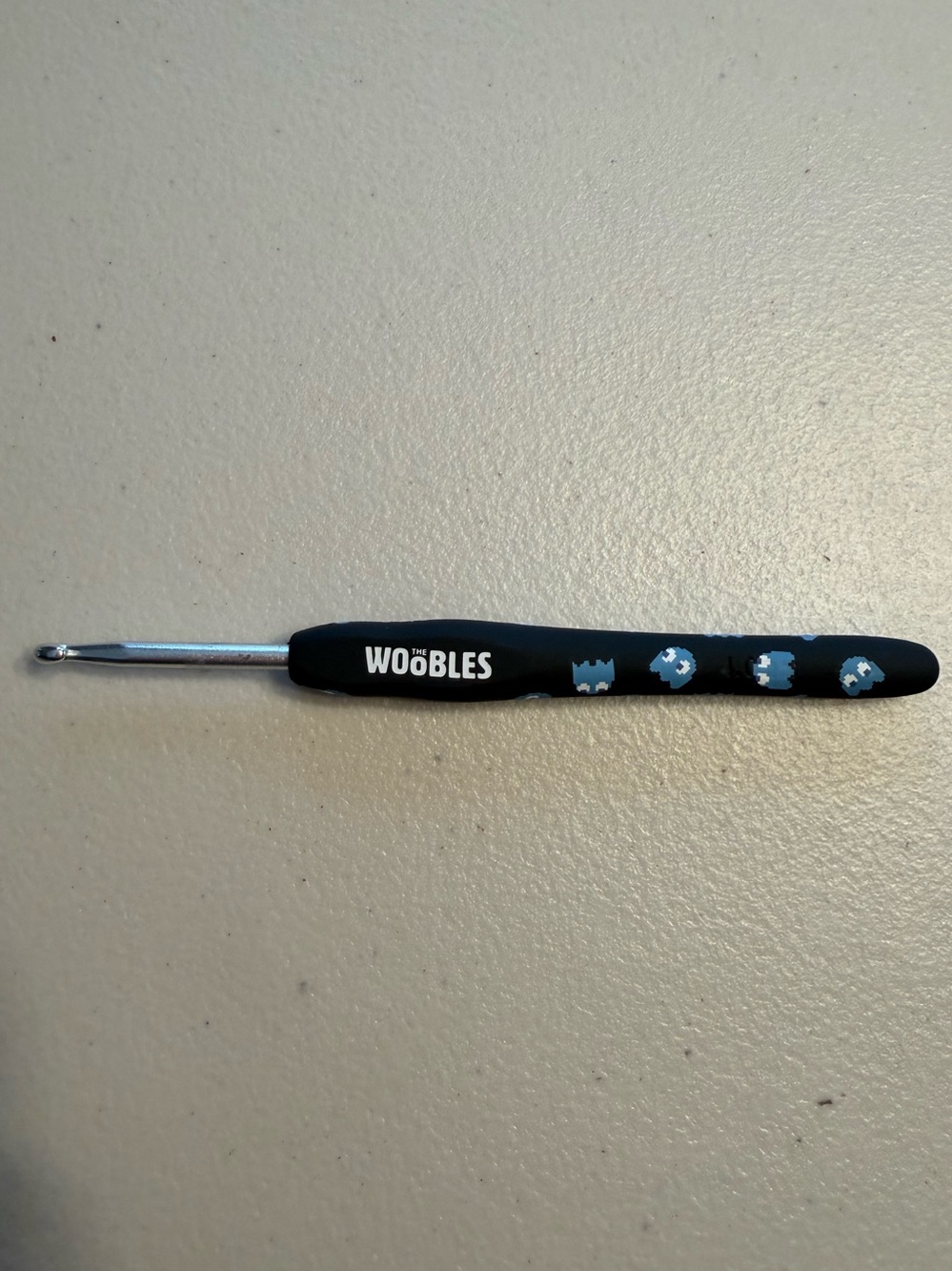 Woobles PAC-MAN ghost Inky crochet hook